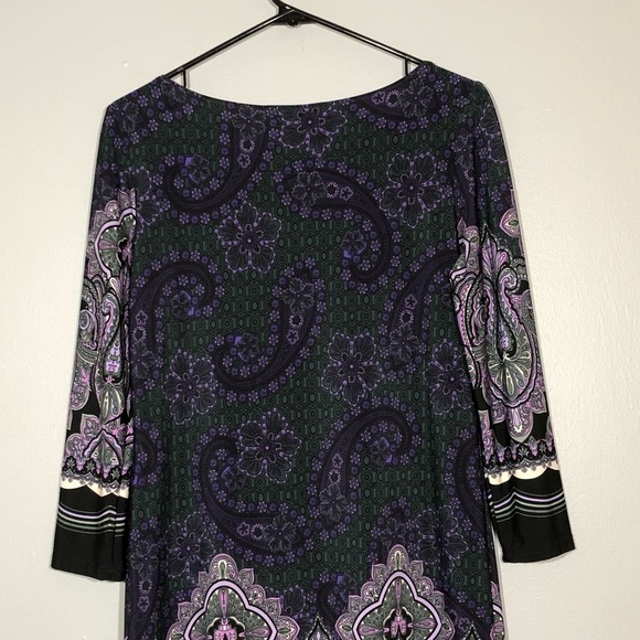 Tiana B. | Retro Print Long Sleeve Shift Dress - Picture 5 of 8